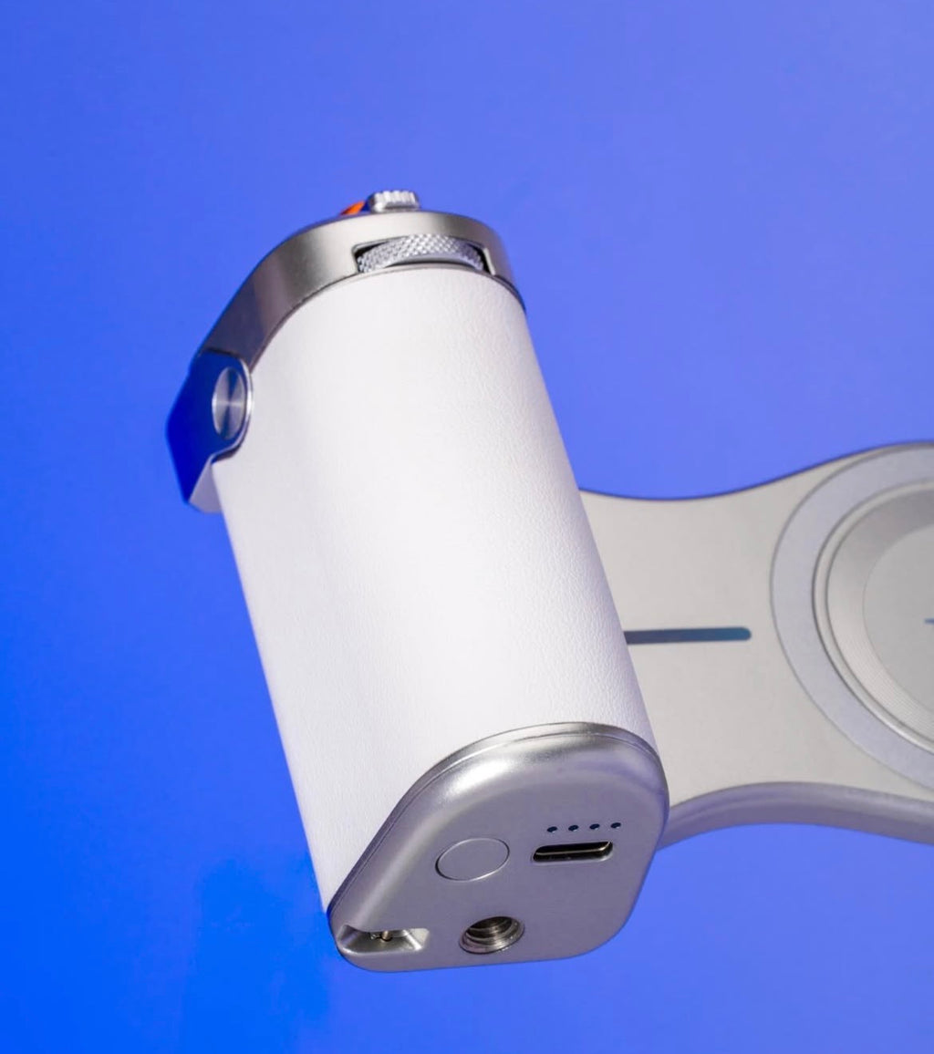 “White” TELESIN Magnetic Phone Camera Shoot Hand Grip
